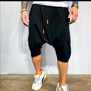 Yerfone Shorts size XXL